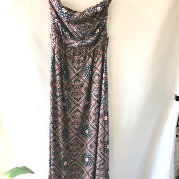 Ardene | Soft Autumn Strapless Dress Maxi (size L) - Picture 4 of 10
